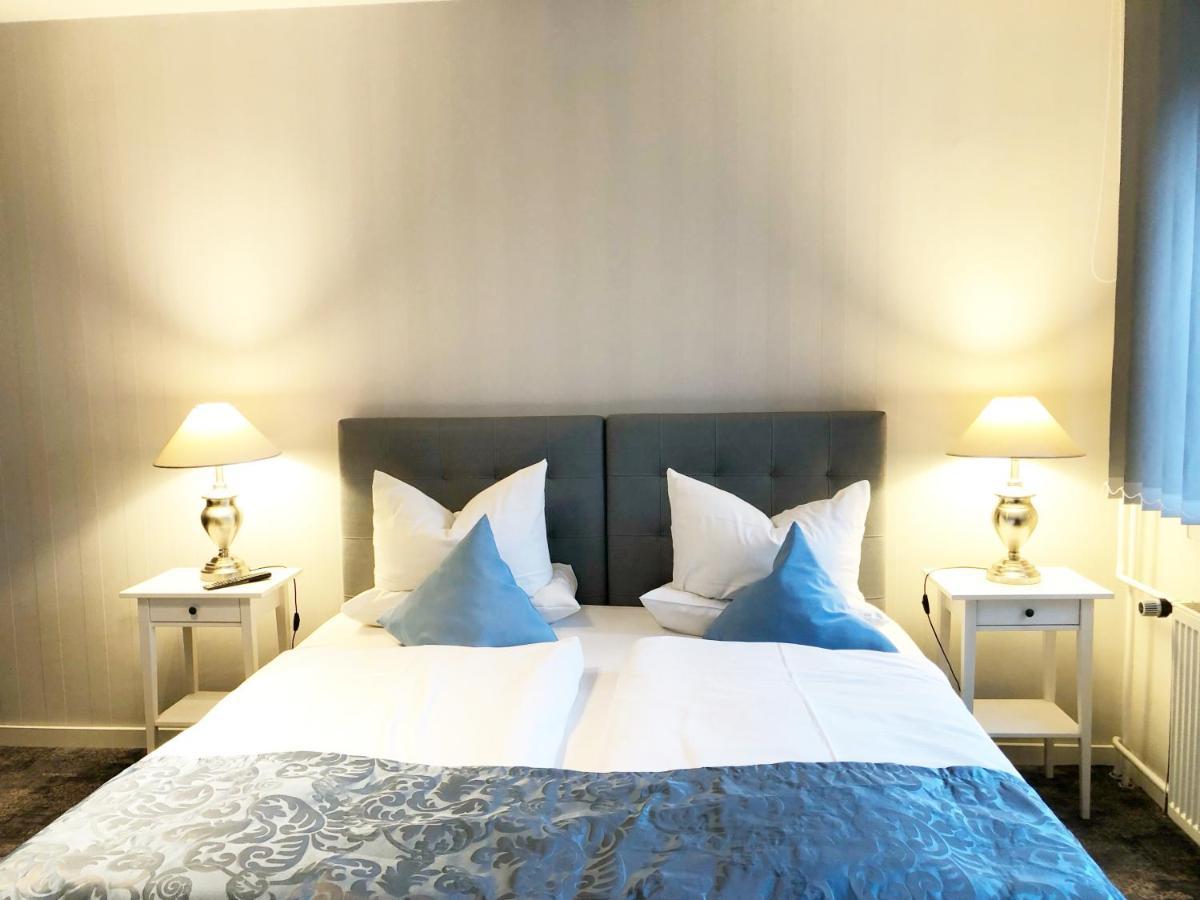 Hotel Kristall Weisswasser Bagian luar foto