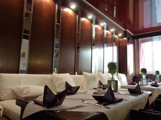 Hotel Kristall Weisswasser Bagian luar foto